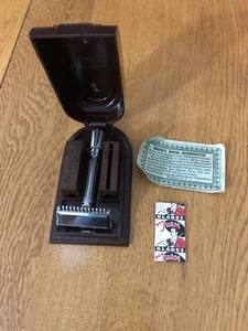 VTG GEM MICROMATIC SAFETY RAZOR W/ BROWN BAKELITE CASE & DON JUAN BLADE USA NICE - Picture 1 of 21