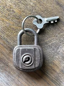 Vintage Schließfach mit Schlüssel funktioniert - Bild 1 von 2