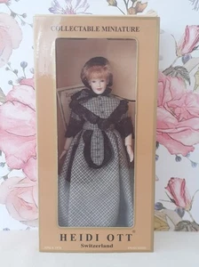 Dolls House Heidi Ott Doll Lady Nanny. Mint In Box. Absolutely Beautiful 💐 - Picture 1 of 9