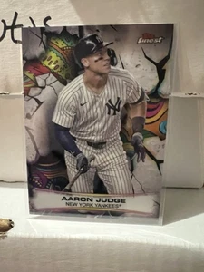 2025 Topps Finest Smashing Through Aaron Judge S-1 SSP Case Hit Yankees - Picture 1 of 1