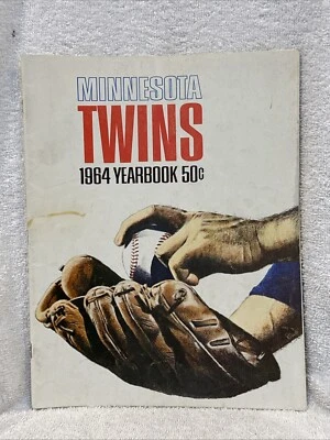 VINTAGE Minnesota Twins 1964 Yearbook, Harmon Killebrew, Tony Oliva, Jim Kaat!! - Image 1 of 4