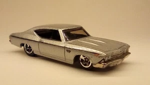 Loose Hot Wheels '69 Chevelle SS 396 "2008 New Models Series" - Picture 1 of 14