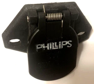 Phillips Sta-Dry 2-Hole Ring Termination Split Pin Socket 16-722 SAE-J560 - Picture 1 of 4