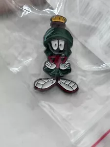 Marvin The Martian Cartoon Character Figure Enamel Metal Pin - Picture 1 of 1
