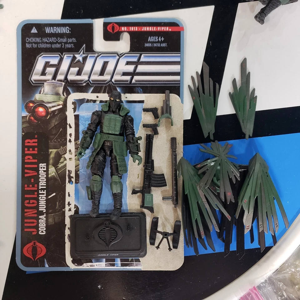 GI Joe Pursuit Of Cobra JUNGLE VIPER 2010 Complete w/ Filecard POC 25th 50TH - Image 1 of 3