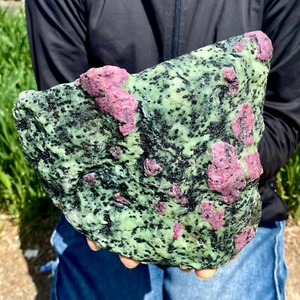 5.29LB Natural green Ruby zoisite (anylite) crystal Chakra Healing Energy - Picture 1 of 9