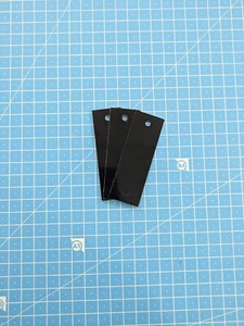 SCHWARZ ELOXIERTE ALUMINIUMPLATTE mit personalisierter Lasermarkierung & Bohrlöchern - Bild 1 von 8