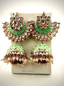 Jundanpolki Statement Gold Tone Green Dangle Rhinestones Earrings - Picture 1 of 5