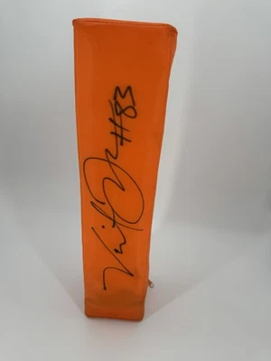 Футбольный пилон с автографом Винсента Джексона No83 Tampa Bay Buccaneers - Изображение 1 из 3