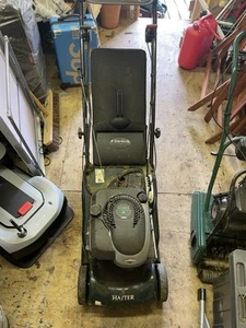 Hayter Harrier 41 Self-Propelled Lawn Mower Petrol - Picture 1 of 2
