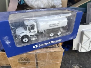 Freightliner M2-106, XV, 19-4097, Curry Water Supply Tank - Picture 1 of 2