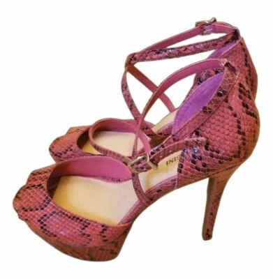 Gianni Bini Platform Heels Leather Snakeskin Embossed Pink Black Sz 8 - Image 1 of 4