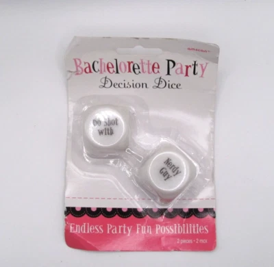 DADOS DECISIÓN DESPEDIDA DE SOLTERA (PAQUETE DAÑADO) Foto 1 de 4