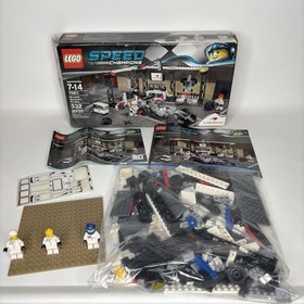 LEGO SPEED CHAMPIONS: Mclaren Mercedes Pit Stop (75911) Box Manual Incomplete
