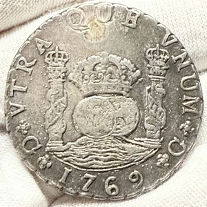 1769 G P Guatemala 8 Reales • Pillar Dollar • Silber Kolonialmünze (L461) - Bild 1 von 2