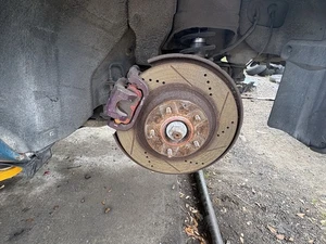 2004-2005 Mazda Rx8 Driver rear Knuckle Hub  - Bild 1 von 2