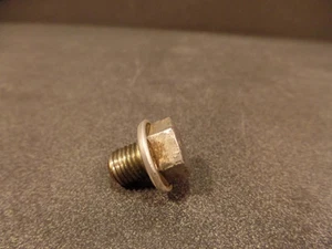 1970 70 1971 71 HONDA CT70H K0 TRAIL OIL DRAIN BOLT - Picture 1 of 6
