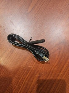 Cable enchufe/cargador de pared SQ1902 E506001 125VAC 10A para todos los usos sin envolver 6 pies - Imagen 1 de 1