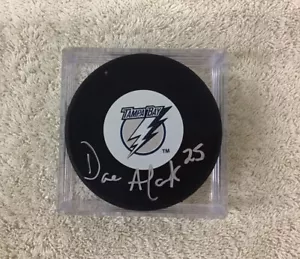 Autographed By Dave Andreychuk SIGNED Tampa Bay Lightning PUCK With Case NHL - Picture 1 of 5