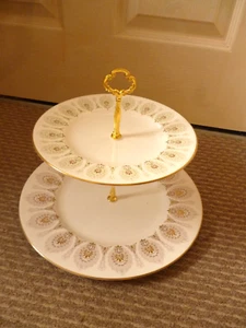 Soporte para pasteles de 2 niveles con patrón de medina Wedgwood - Imagen 1 de 1