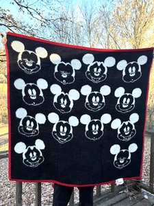 Manta Disney Vintage Biederlack Mickey Mouse Negra Blanca 43.5x43 Hecha en EE. UU. - Imagen 1 de 11