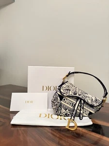 Dior Saddle Bag - Blue Toile de Jouy Embroidery *PRISTINE CONDITION* - Picture 1 of 12
