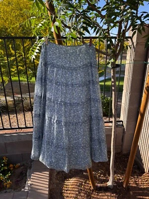 FALDA DE SEDA CON CAPAS SUNDANCE TALLA 12 Foto 1 de 4