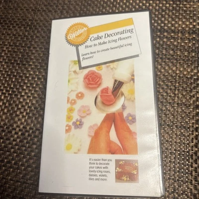 How To Make Icing Flowers Wilton Cake Decorating VHS Instructional Video - Image 1 of 2