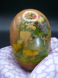 Victorian 2 Piece Paper Mache Egg Candy Container Unmarked 4 1/2" X 2 7/8"  - Picture 1 of 7