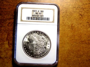 Bonita moneda original R2 dólar de plata Morgan alto grado NGC MS65 1921 D - Imagen 1 de 2