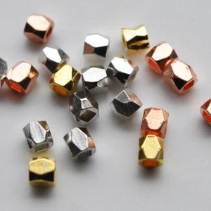 50 pz/4 x 4 mm piccole perle intermedie rombi sfaccettati argento colori oro rosa - Foto 1 di 4