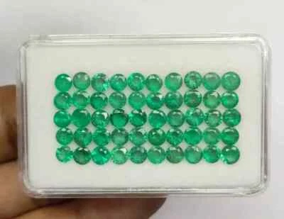 Natural Colombia Green Emerald 3 MM Round 15 Pcs Lot  Certified Loose Gemstone - Image 1 of 4
