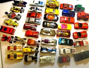 Lot (40) 1997-2004 HOTWHEELS Diecast Car vehicles Rare Huge Lot VTG🇺🇸🏎️ - Picture 1 of 8