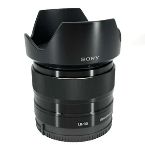Sony E 35mm f/1.8 OSS Lens - SEL35F18 - Sharp & Compact Lens for Sony - NEW! - Picture 1 of 12
