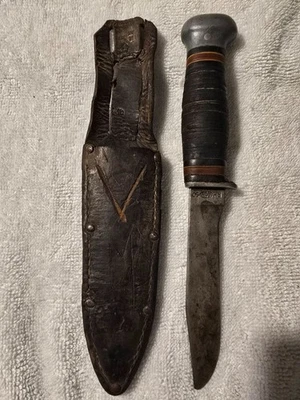 Cuchillo de caza vintage con mango de cuero apilado PAL USA RH-50 con funda de cuero Foto 1 de 4