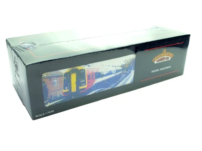 BACHMANN 31-514 159 3 CAR DMU SOUTHWEST TRAINS - Image 1 of 4