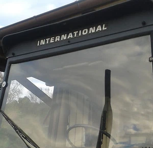 IHC 2x Naklejka na kabinę międzynarodową 955 1046 Naklejka Etykieta Emblemat - Zdjęcie 1 z 1