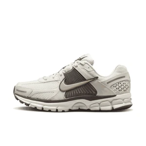 HM9657-001 Nike Zoom Vomero 5 Damenschuhe Mehrfarbige Turnschuhe Sneaker - Picture 1 of 8