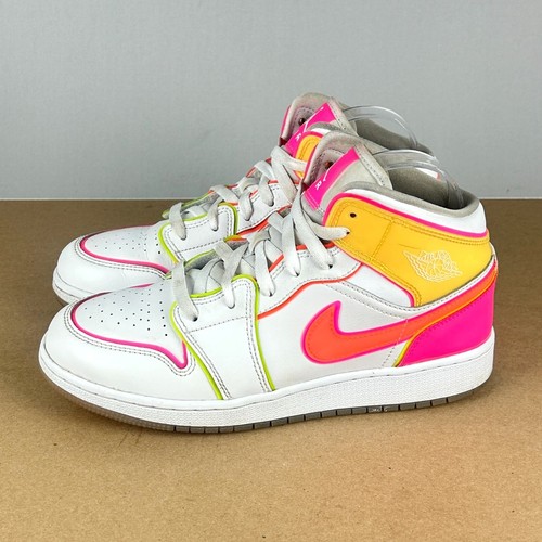 Scarpe da ginnastica Jordan 1 Mid GS Edge Glow in pelle giovanile 7 anni bianco rosa arancione