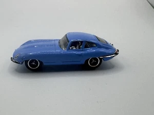 Matchbox 1961 Jaguar E-Type Coupe Mfg 2005 SLB4 - Picture 1 of 3