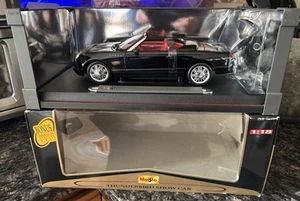 2002 MAISTO PREMIERE EDITION FORD THUNDERBIRD SHOW CAR 1:18 SCALE DIE CAST NIB - Picture 1 of 9