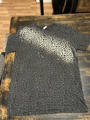 LAT Live and Black  Leopard Large Shirt Women's Fall - Image 1 of 4