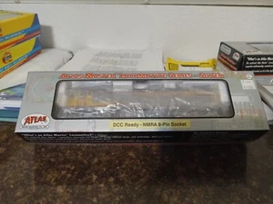 ATLAS SILVER HO GE U30C PHASE 3 UNION PACIFIC #2866 NIB - Picture 1 of 7
