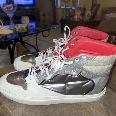 Balenciaga Camisetas Altas Talla 45eu 12 Us Todos los Defectos Mostrados Pueden Ser Nuevos o Usados Una Vez Foto 1 de 4