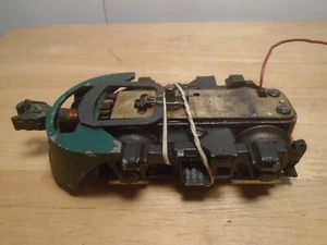 ORIGINAL POSTWAR LIONEL FRONT POWER TRUCK W/GEARS + APRON FOR F3 DIESELS - Picture 1 of 5