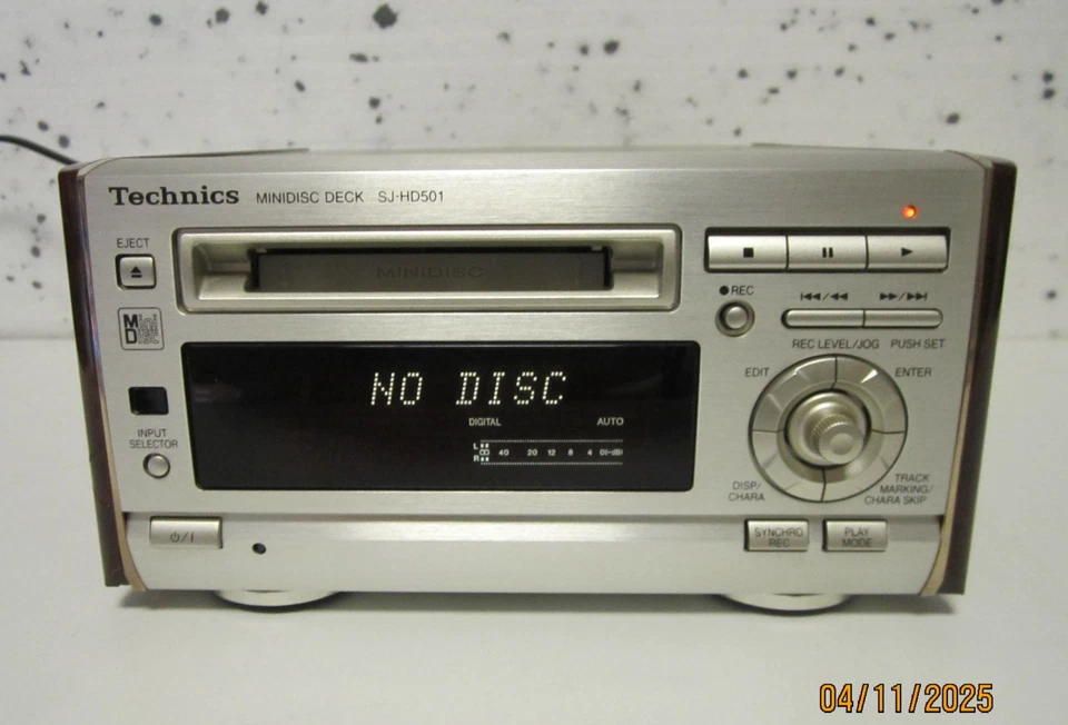 TECHNICS SJ-HD501 MINIDISC DECK mit Fernbedienung DEFEKT Fehlercode F15 - Bild 1 von 4