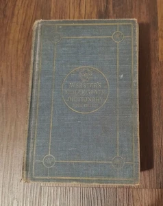 1942 Webster’s Collegiate Dictionary 5th Edition – Thin Paper Hardcover Vintage - Imagen 1 de 10