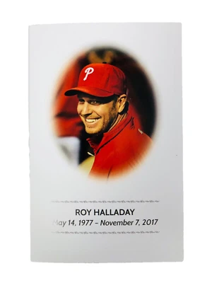 ROY HALLADAY PHILLIES BLUE JAYS 2017 LIFE CELEBRATION MEMORIAL PROGRAM 11/14  - Image 1 of 4