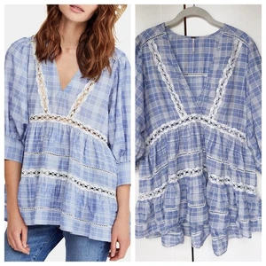 Blusa túnica de encaje Free People Time Out PEQUEÑA azul blanco a cuadros. Núcleo de cabaña - Imagen 1 de 10