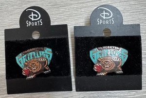 (LOTE DE 2) PIN CLUB BALONCESTO VANCOUVER GRIZZLIES (ESTILO 4) - NUEVO - Imagen 1 de 2